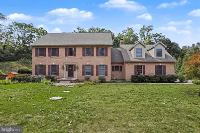 2005 Woodberry Road, York, PA 17408 - Photo 2