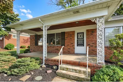 22 Crestview Drive, York, PA 17402 - Photo 4
