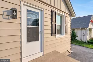 16 E Tolna Rd, Shrewsbury, PA 17361 - Photo 8