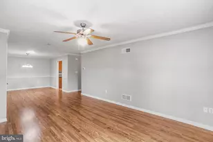 1365 Village Dr, Spring Grove, PA 17362 - Photo 10
