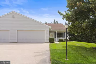1365 Village Drive #23, Spring Grove, PA 17362 - Photo 4