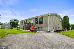 701 Cassel Rd, Manchester, PA 17345 - Photo 1