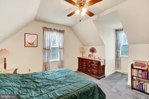 2201 Pleasant View Dr, York, PA 17406 - Photo 16