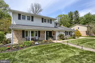 238 Green Ln Dr, Camp Hill, PA 17011 - Photo 2