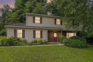 621 Ensminger Dr, York, PA 17407 - Photo 2