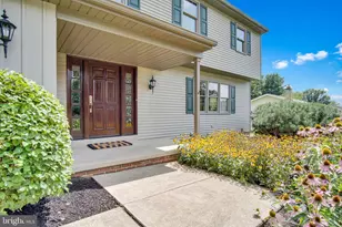 761 Ridgelyn Dr, Dallastown, PA 17313 - Photo 2