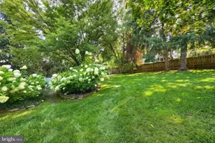 170 Edgewood Dr, York, PA 17403 - Photo 56