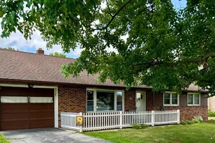 80 Cottage Dr, Manchester, PA 17345 - Photo 2