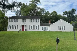 8 Holly Dr, New Cumberland, PA 17070 - Photo 1