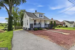 38 W Pennsylvania Ave, Stewartstown, PA 17363 - Photo 24