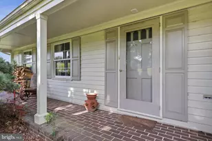 200 S 8th St, Mount Wolf, PA 17347 - Photo 6