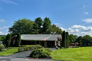 6199 Lake Rd, York, PA 17403 - Photo 8
