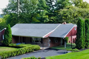 6199 Lake Rd, York, PA 17403 - Photo 4