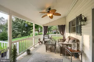 717 Ash Dr, Hanover, PA 17331 - Photo 16