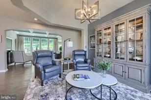 1605 River Birch Cir, York, PA 17403 - Photo 6