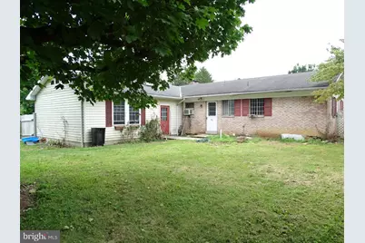 576 Grant Drive, Hanover, PA 17331 - Photo 4