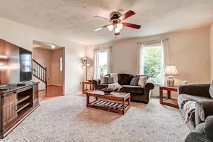 1633 Rainbow Cir, York, PA 17408 - Photo 12