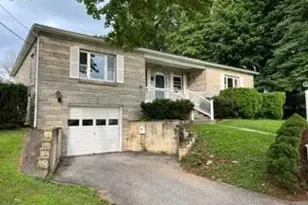 39 Clearview Dr, Shrewsbury, PA 17361 - Photo 1