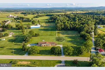 4987/4989 E Berlin Road, Thomasville, PA 17364 - Photo 4