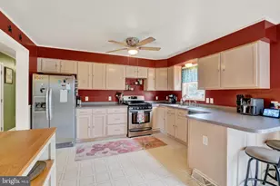 4422 Walters Hatchery Rd, Spring Grove, PA 17362 - Photo 8