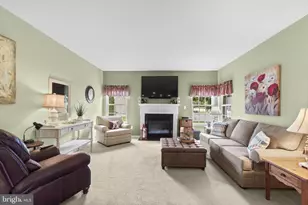 8711 Fairway Ct, Seven Valleys, PA 17360 - Photo 16