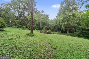 332 Laurel Dr, York, PA 17406 - Photo 32