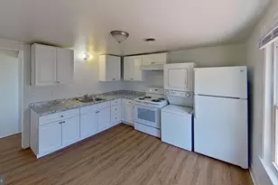 411 Chestnut St, Delta, PA 17314 - Photo 2