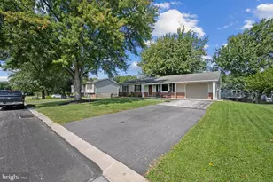 20 Cardinal Dr, Hanover, PA 17331 - Photo 2