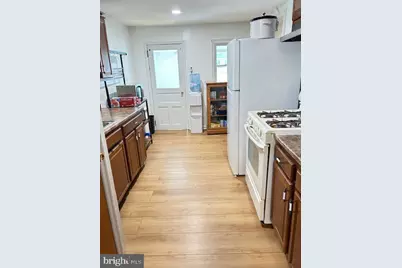 21 E 8th Avenue, York, PA 17404 - Photo 2