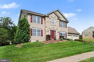 321 Braddock Dr, Etters, PA 17319 - Photo 6
