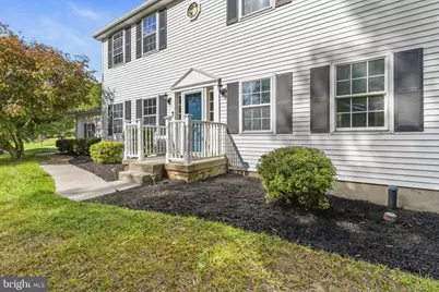 4243 Willow Street, Stewartstown, PA 17363 - Photo 4