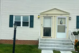 147 Center St, Hanover, PA 17331 - Photo 1
