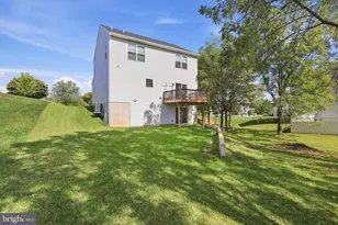 160 Payne Dr, Mount Wolf, PA 17347 - Photo 4