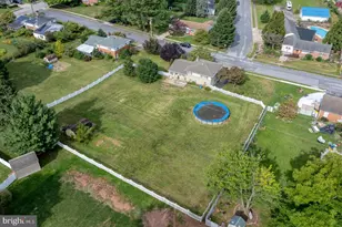 2460 Wyndhurst Ct, York, PA 17408 - Photo 40