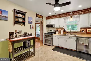 2731 Cambridge Rd, York, PA 17402 - Photo 10