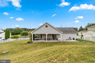 440 Sunset Dr, Hanover, PA 17331 - Photo 4