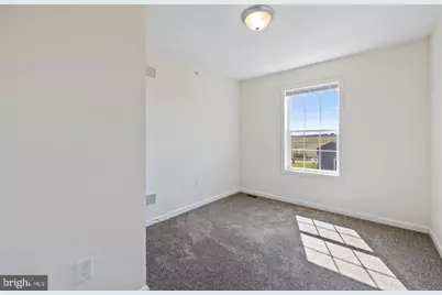 60 Brookside Ave, Hanover, PA 17331 - Photo 10