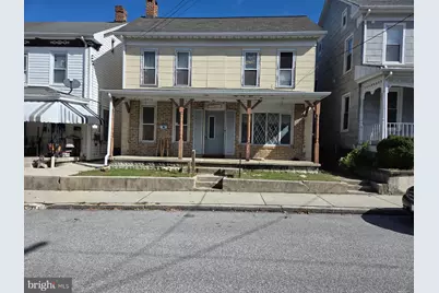 242 Locust Street, Hanover, PA 17331 - Photo 1