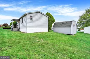 137 Carbridge Rd W, Stewartstown, PA 17363 - Photo 20