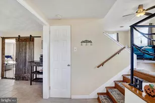 969 Richwill Dr, York, PA 17404 - Photo 2
