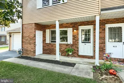 615 Fulton Street, Hanover, PA 17331 - Photo 2
