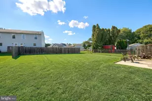 615 Fulton St, Hanover, PA 17331 - Photo 4