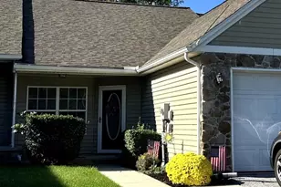 1706 Boxwood Ct, Dover, PA 17315 - Photo 2