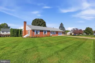 19 Plank Rd, Shrewsbury, PA 17361 - Photo 2
