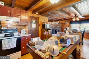 128 South St, Seven Valleys, PA 17360 - Photo 12