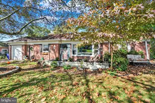 823 Clearmount Rd, York, PA 17403 - Photo 2