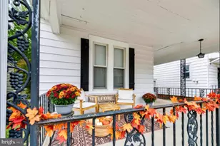 41 E Maple St, Dallastown, PA 17313 - Photo 4