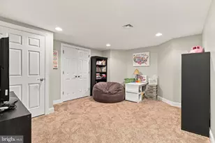 1460 S Wyndham Dr, York, PA 17403 - Photo 56