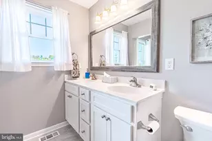 199 Cedarlyn Dr, York, PA 17408 - Photo 36
