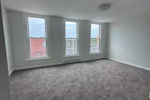 668 E Market St, York, PA 17401 - Photo 4